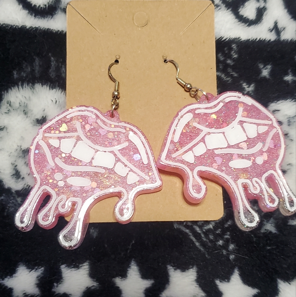 Pink Drip Lips Earrings